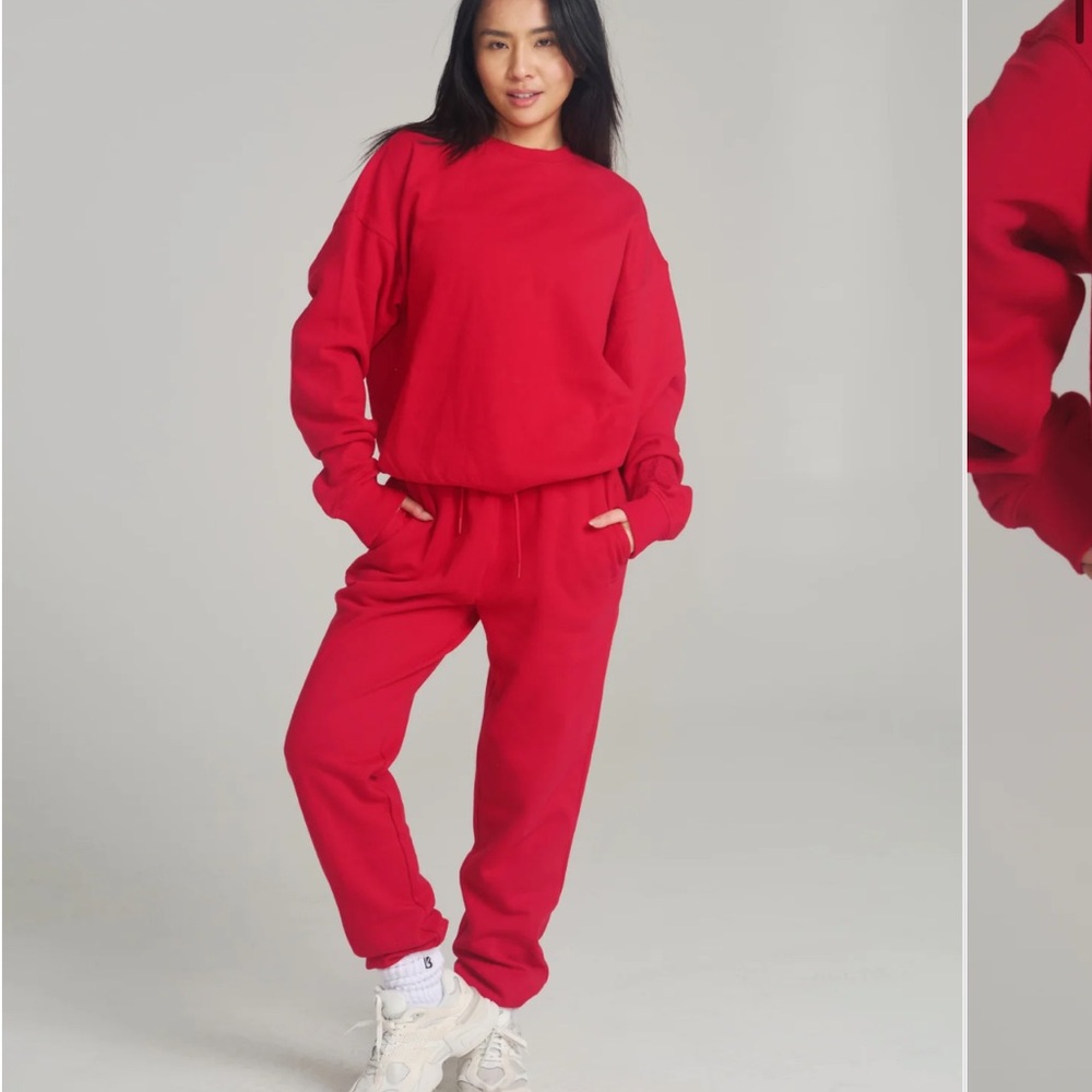 Buffbunny threads crew pullover - image 1